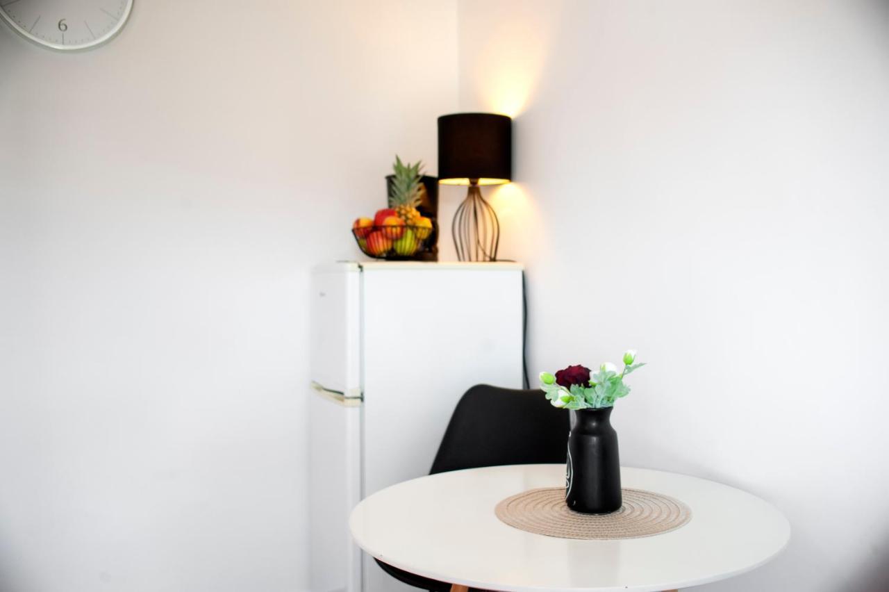 Apartment Biggy โรวีน ภายนอก รูปภาพ