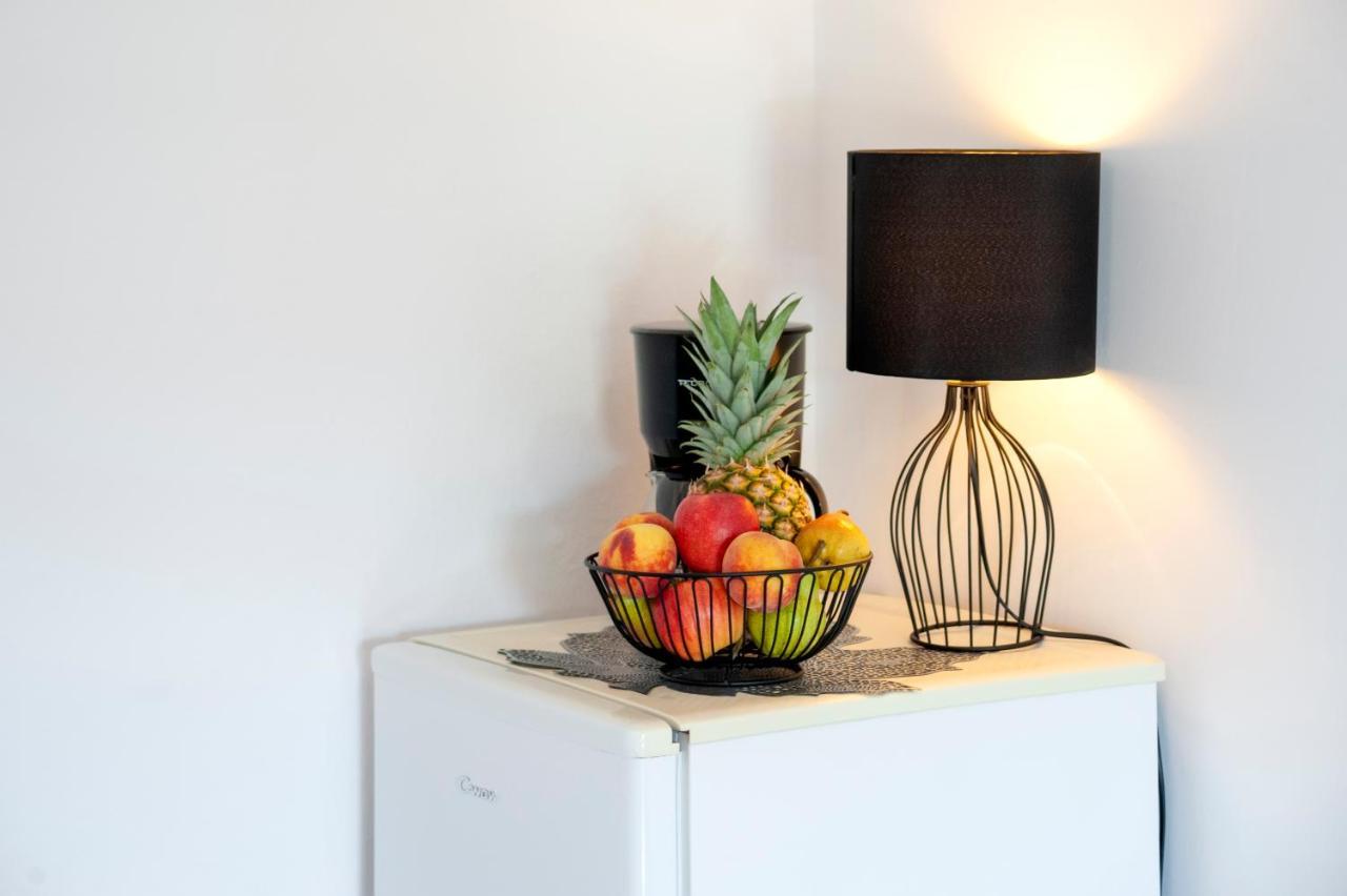 Apartment Biggy โรวีน ภายนอก รูปภาพ